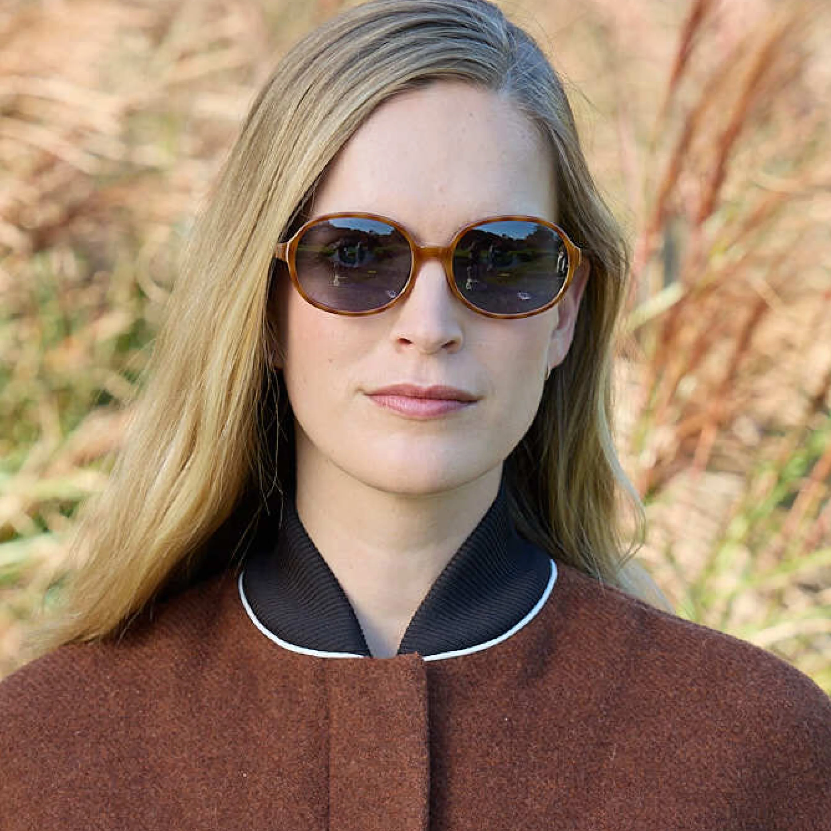 Lois Readers - Image 18